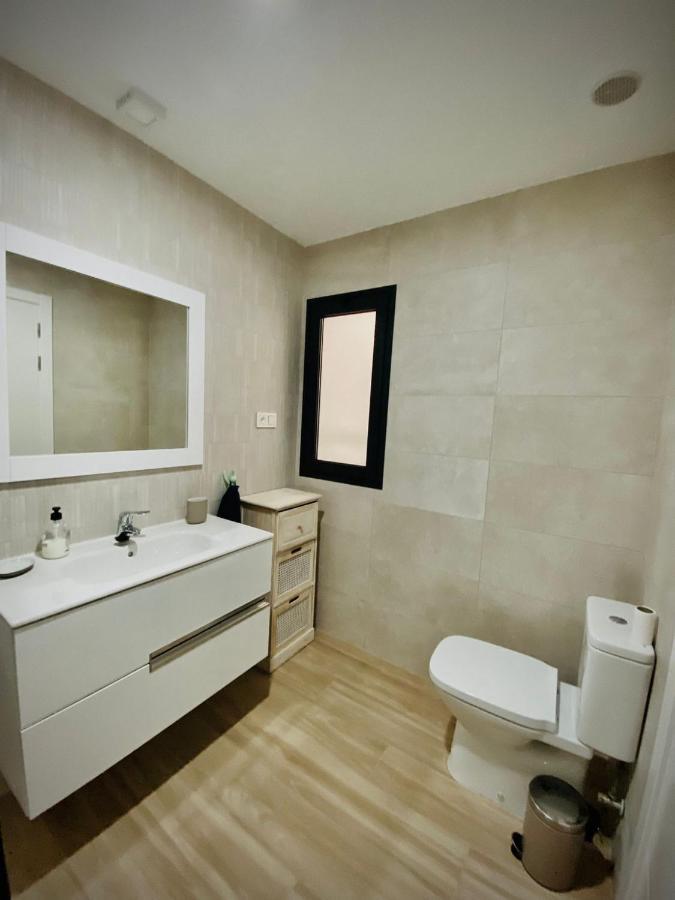 Apartment Ftv Holidays Homes - With